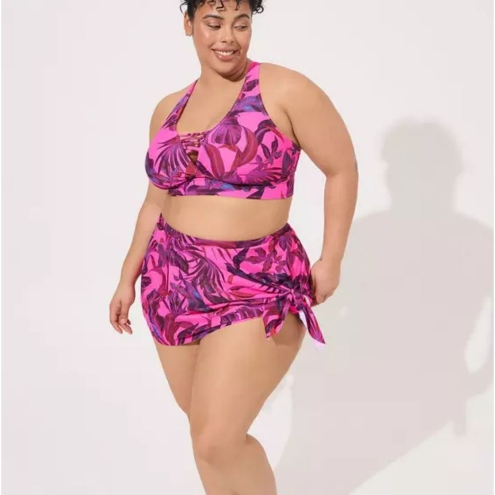 NEW Torrid 0 Set Wireless Bikini Top + Skirted Brief Tropical AX-1938 - Picture 9 of 10